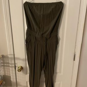 Womens Dark Green 1 Piece Romper. Size L
